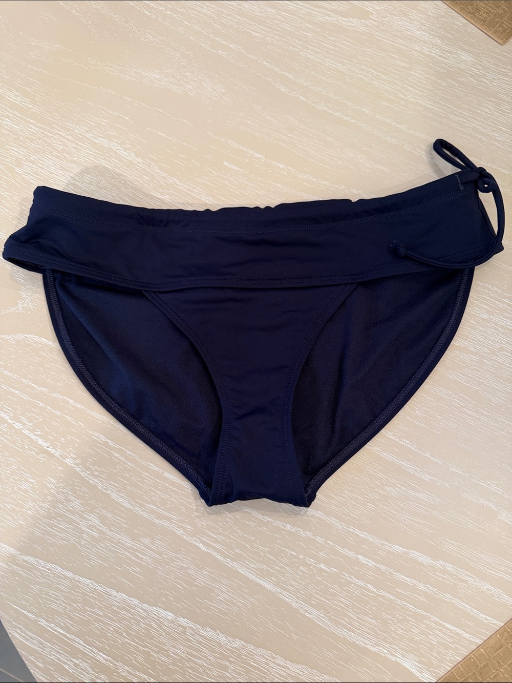 Athleta Navy Performance Leggings with Interior Logo - M